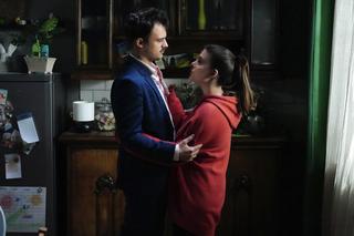 Barwy szczęścia odc. 2889: Agata (Natalia Zambrzycka), Ignacy Kieliszewski (Olaf Staszkiewicz)
