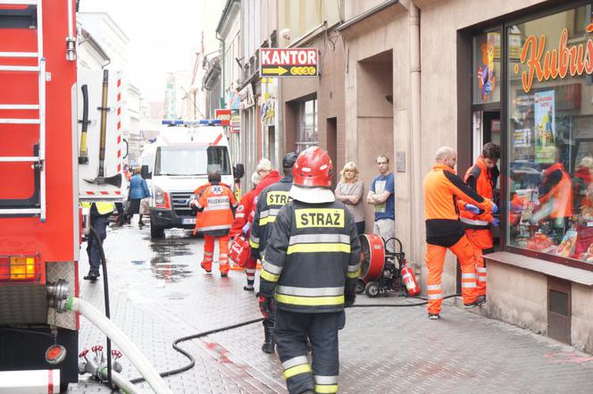 Tragedia w Rybniku. Mężczyzna podpalił się w sklepie