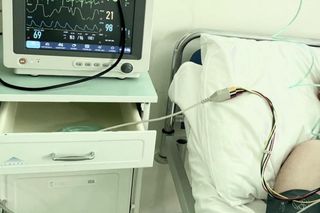 Lublin. Marszałek województwa lubelskiego pochwalił szpital. Jarosław Stawiarski sam nagle do niego trafił [ZDJĘCIA]. 