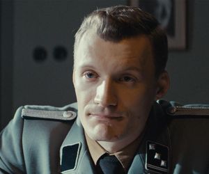 Zatoka szpiegów 2, odcinek 12: Heinrich Engel (Michał Balicki) 