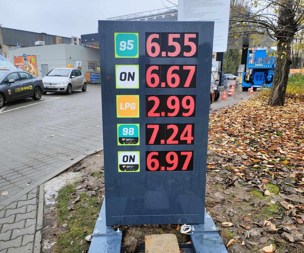 Aktualne ceny paliwa w Łodzi. Sprawdź, ile zapłacisz za zatankowanie samochodu [GALERIA] 
