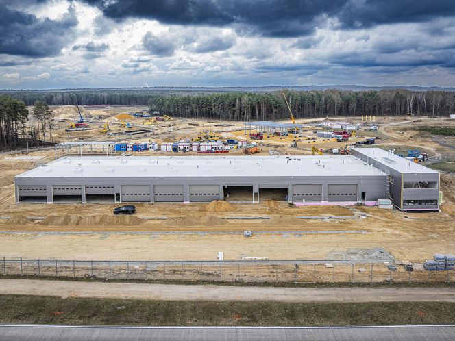 Budowa nowej bazy służb utrzymania lotniska w Pyrzowicach