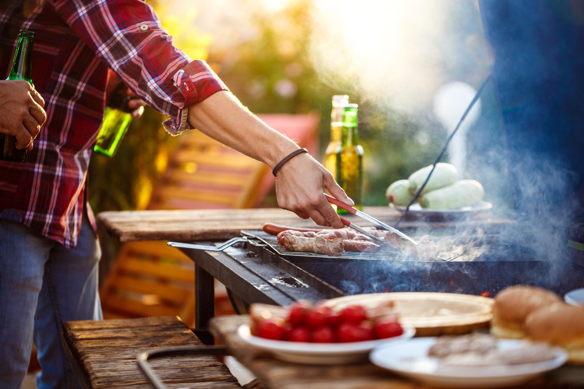 Grill to twoja pasja? Biedronka ogłosiła promocje w sam raz na początek ...