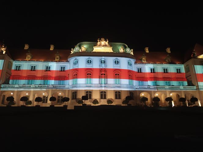 Zamek Królewski w Warszawie przyłącza się do akcji #LightForBelarus