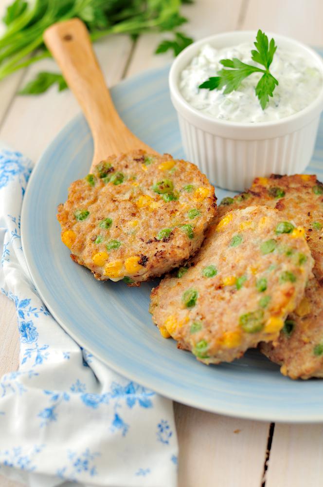 Placki kukurydziane z indykiem i guacamole