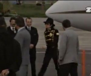 Michael Jackson zmarł 16 lat temu. Gdy odwiedził Polskę, wszyscy wstrzymali oddech. Te zdjęcia zachwycają