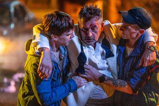 Malcolm (Tomasz Włosok) i Stomil (Michał Balicki) wracają z nową porcją absurdalnych przygód.