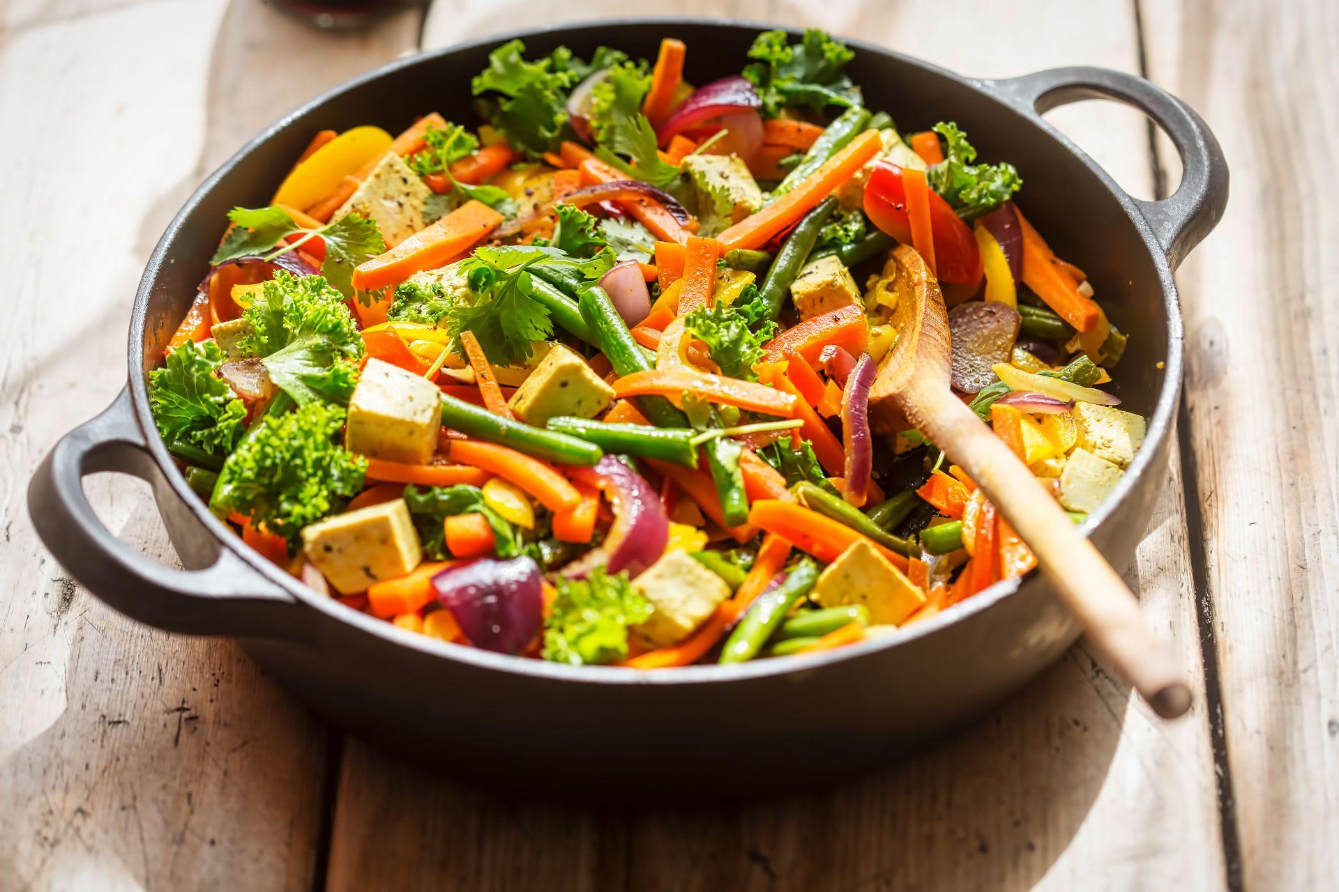 Szybki obiad wegetariański. 7 prostych przepisów na dania