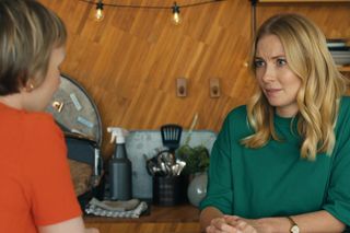 Barwy szczęścia, odcinek 3115: Otumaniona przez Stefaniaka Sonia obrazi Dominikę. Uwierzy, że wykończyła jego ojca i zażąda wyjaśnień 