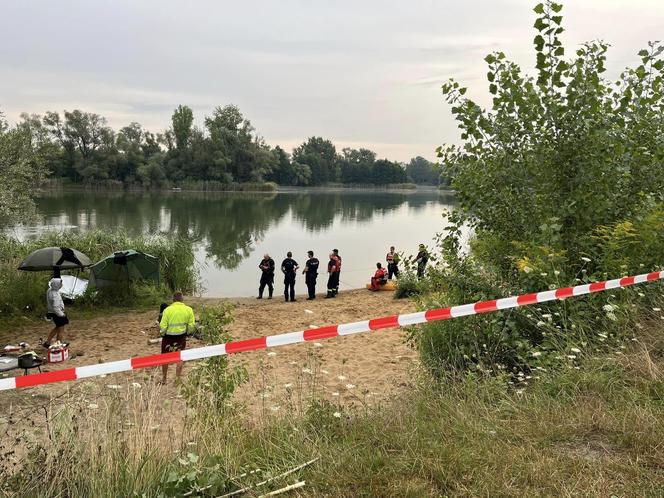 W Przylasku Rusieckim utonął mężczyzna. Całkowity zakaz kąpieli go nie zatrzymał