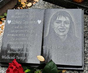 Elżbieta Zającówna odeszła tuż przed Wszystkimi Świętymi. Tak wygląda grób aktorki