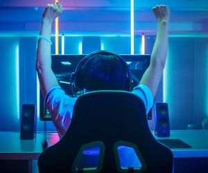 Uczestnicy This War of Mine zagrają w szczytnym celu. E-sport wspiera Polską Akcję Humanitarną