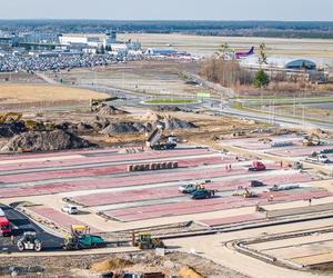 Budowa nowego parkingu przy lotnisku w Pyrzowicach - LUTY 2024