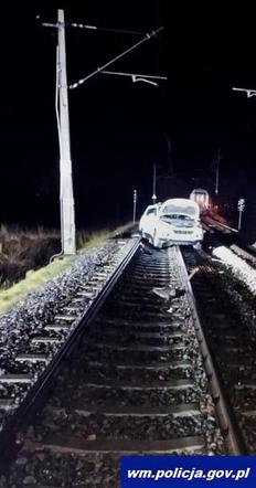 Rudzienice: 61-latce grożą zarzuty za wjechanie na torowisko