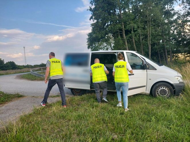 Kradzina ciężaróka znaleziona pod Mińskiem Mazowieckim