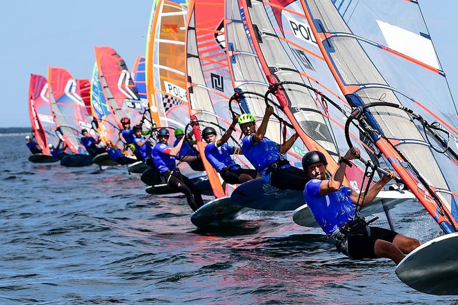 Puck nabiera wiatru w żagle! Rozpoczęły się MŚ w windsurfingu 1600 700