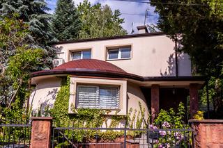 Kopulaki z Osiedla Zakątek w Warszawie - zdjęcia domów-grzybów z ul. Ustrzyckiej