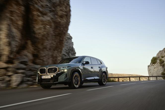 BMW XM (2023)