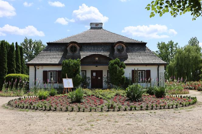 Skansen w Lublinie zachwyca w słoneczny letni dzień!