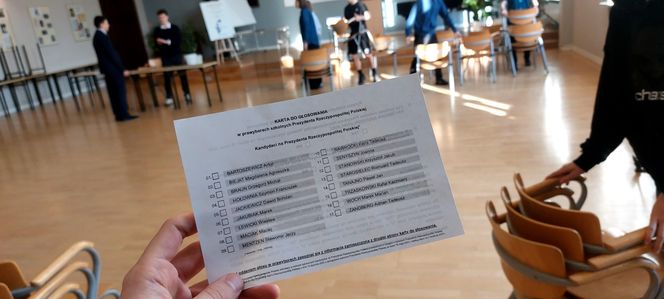 Prawybory prezydenckie w Poznaniu. Uczniowie szkół średnich głosują!