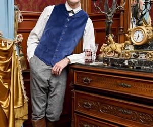 Karol Franek Nowiński w dwa tygodnie nauczył się jazdy konnej do roli w Matyldzie