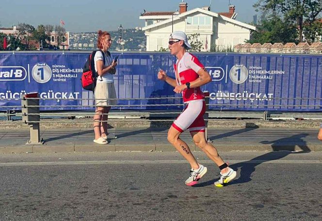Dwóch młodych bydgoszczan wróciło z wielkim sukcesem z Mistrzostw Europy i Azji w Triathlonie w Stambule