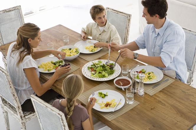 Jak przekonać dziecko, aby zdrowo jadło?