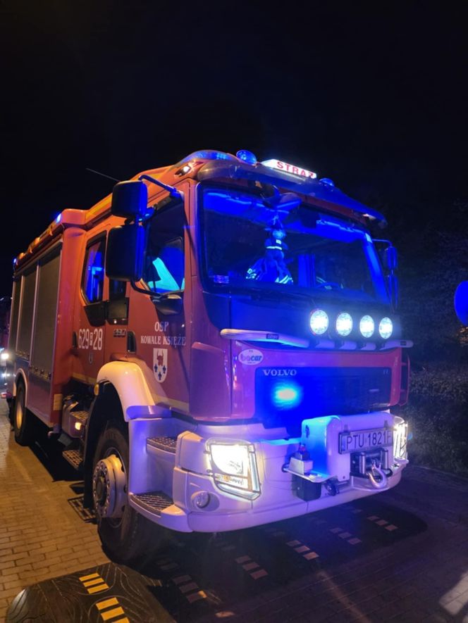 Tragiczny pożar w Turku. W płomieniach zginęła kobieta [ZDJĘCIA]