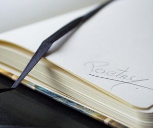 Poezja bez zadęcia. W Kaliszu rusza WIERSZOTEKA - klub dla każdego, kto chce poczuć słowo!