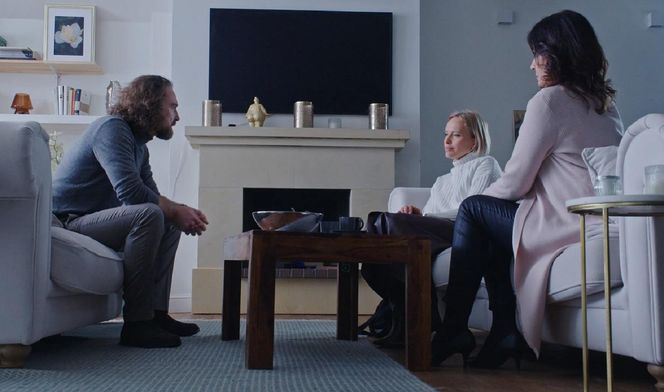 M jak miłość odc. 1869. Tomasz Kawecki (Ziemowit Wasielewski), Dorota (Iwona Rejzner), Ada (Marta Lewandowska)