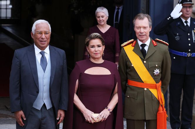 Wielki książę Luksemburga Henryk abdykował.