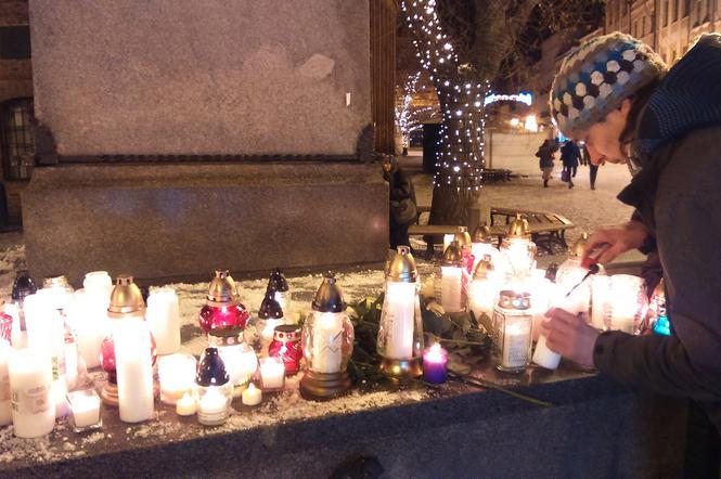 Wiec przeciwko przemocy i nienawiści w Toruniu