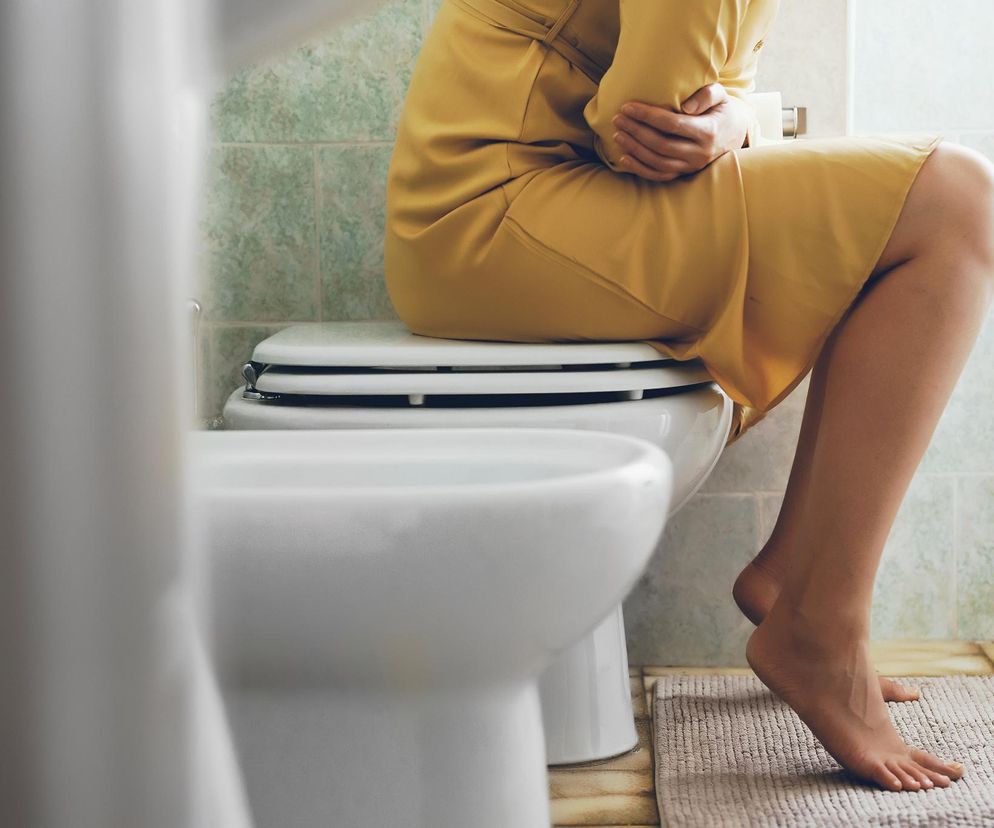 Liczba zakażeń cały czas idzie w górę. Objawy mogą dawać się we znaki