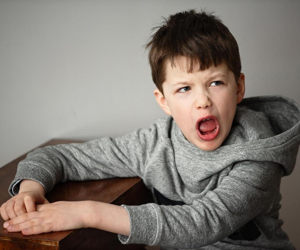 Niegrzeczne czy nieszczęśliwe? Nietypowe objawy depresji u dzieci