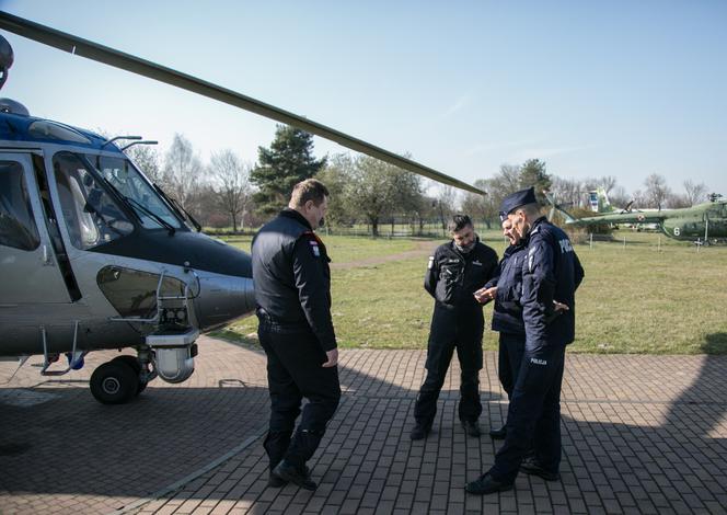 Tak krakowscy policjanci walczą z koronawirusem