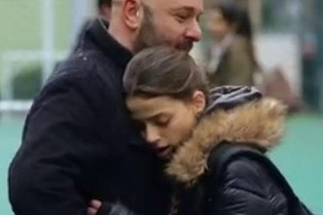 Rozdarte serca – nowy odcinek 31. Ozan spotyka się z Cansu! Kiedy i gdzie oglądać? 