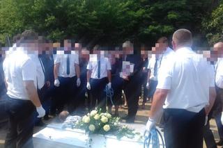 Pogrzeb tragicznie zmarłych w wypadku w Elżbietowie. Śmierć wyrwała z ramion tatusia Julkę, Weronikę i żonę Małgosię