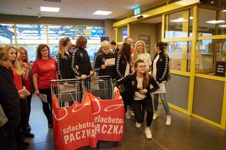 Piłkarki MKS Lublin pomagają Szlachetnej Paczce