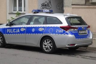 Pościg za kierowcą na Pradze, w ruch poszedł gaz. Policjant w karetce. Co tam się stało?!