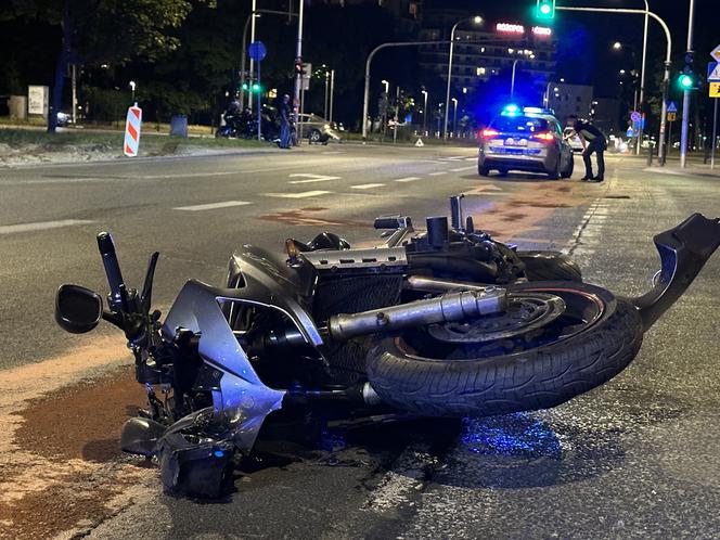 Śmiertelny wypadek na Bazyliańskiej. Nie żyje motocyklista