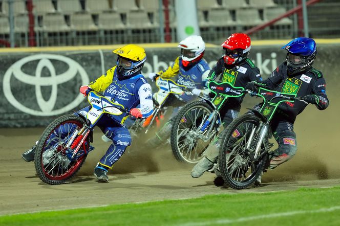 Innpro ROW Rybnik - PRES Grupa Deweloperska Toruń, zdjęcia z meczu