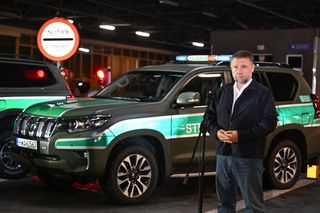 Terespol. Konferencja prasowa ministra Marcina Kierwińskiego.