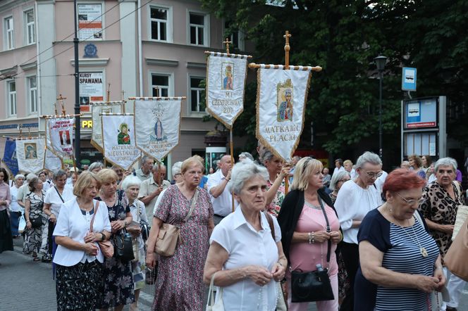 76. rocznica Cudu Lubelskiego. Procesja różańcowa w centrum Lublina