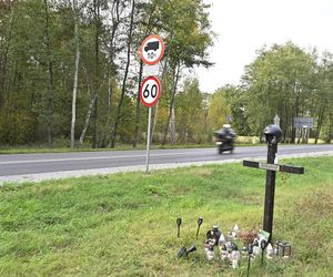 Minął ponad rok od wypadku w Sowiej Woli. Rodzina zmarłego motocyklisty: Czujemy się skrzywdzeni