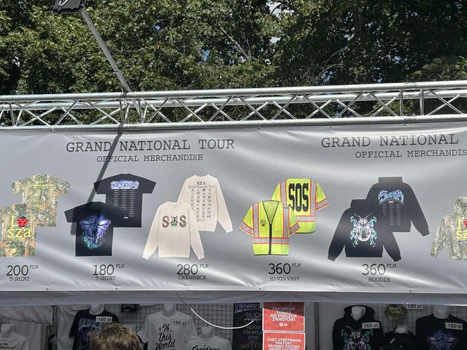 Ceny merchu na koncercie Kendricka Lamara. Tyle trzeba zapłacić za koszulki, bluzy i inne gadżety