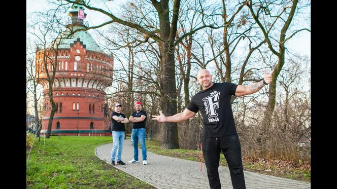 Stworzyli kalendarz ze znanymi bydgoszczanami! Cały dochód przekażą na dom dziecka