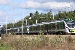 Śmiertelne potrącenie pod Radomiem. Wstrzymany ruch kolejowy i duże opóźnienia pociągów