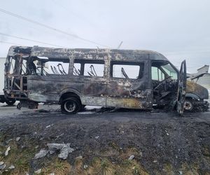 Bus spłonął na drodze pod Tarnowem. Jechało nim ponad 20 osób