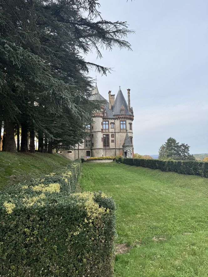 Zwiedziliśmy Chateau de Bournel we Francji - nowy zamek, w którym zamieszkają uczestnicy 3. sezonu