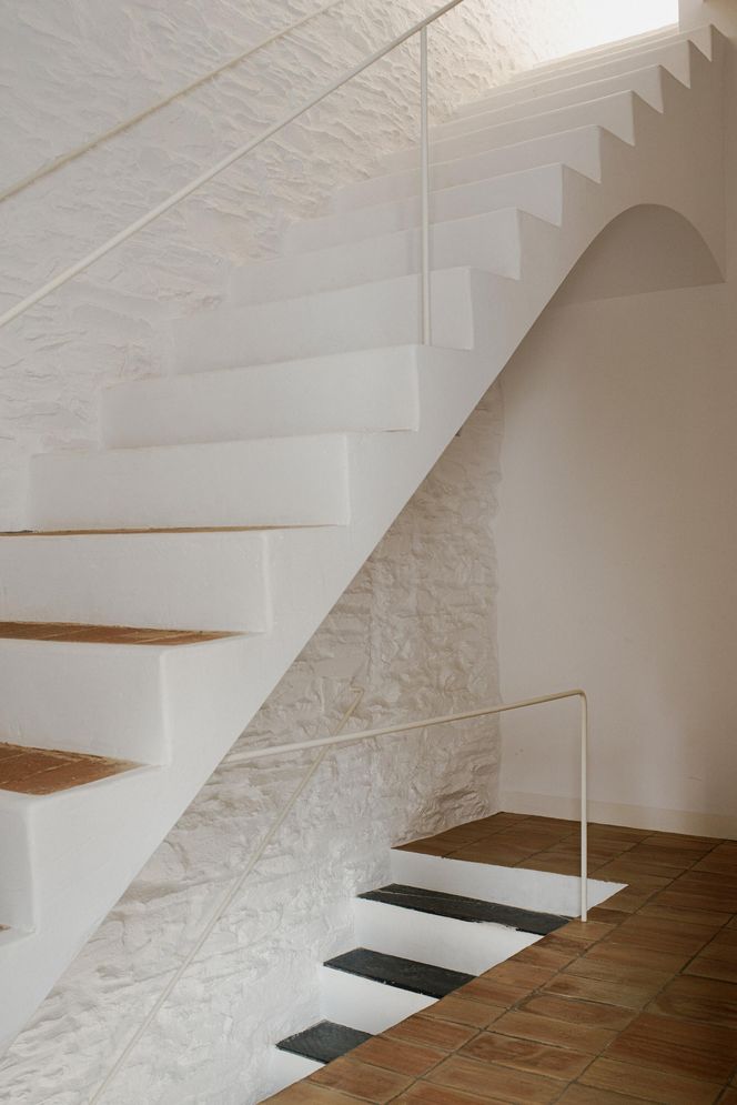 Dom Rybaka w Cadaqués, Hiszpania. Autorzy projektu: Bea Portabella i Jordi Pagès